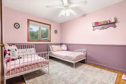 402 N Minnesota Street, Marshall, MN 56258 - Photo 24