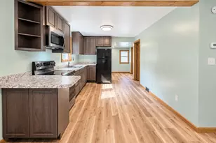 609 NE 5th Ave, Grand Rapids, MN 55744 - Photo 4