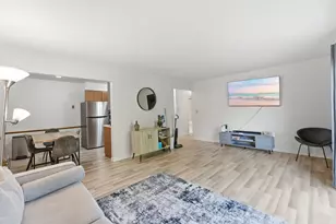 3155 Old Hwy 8, Roseville, MN 55418 - Photo 2