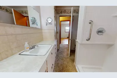 204 Fairview Drive, Albert Lea, MN 56007 - Photo 12