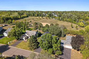 9056 Sequoia Rd, Woodbury, MN 55125 - Photo 40