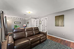 9056 Sequoia Rd, Woodbury, MN 55125 - Photo 14