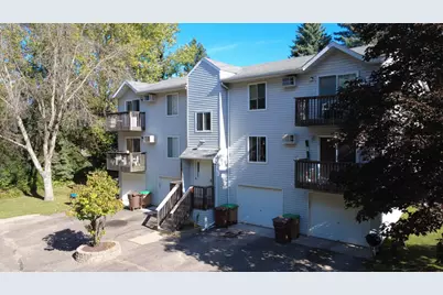 220 Hallam Avenue S, Mahtomedi, MN 55115 - Photo 2