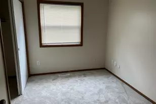 220 Hallam Ave S, Mahtomedi, MN 55115 - Photo 16