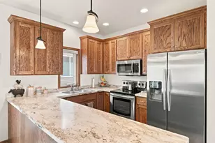 3806 Meadowview Way, Saint Bonifacius, MN 55375 - Photo 16