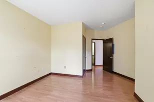 312 E 18th St, Minneapolis, MN 55404 - Photo 16