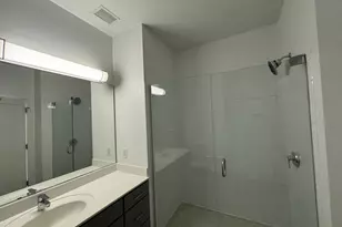 1369 Spruce Pl, Minneapolis, MN 55403 - Photo 30