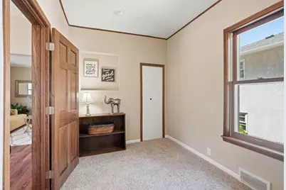 1070 Dale Street N, Saint Paul, MN 55117 - Photo 24