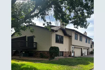 8724 N Maplebrook Circle, Brooklyn Park, MN 55445 - Photo 2