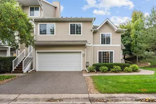 320 Willoughby Way W, Minnetonka, MN 55305 - Photo 2