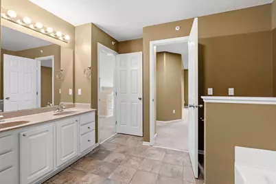 320 Willoughby Way W, Minnetonka, MN 55305 - Photo 36
