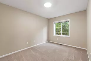 320 Willoughby Way W, Minnetonka, MN 55305 - Photo 26