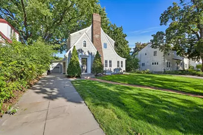552 Fairview Avenue S, Saint Paul, MN 55116 - Photo 2