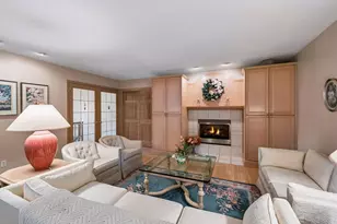 7 Kaiser Ave, Medicine Lake, MN 55441 - Photo 8