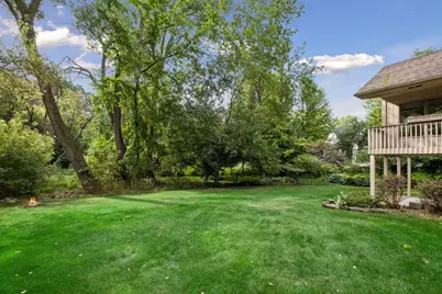 7 Kaiser Avenue, Medicine Lake, MN 55441 - Photo 12