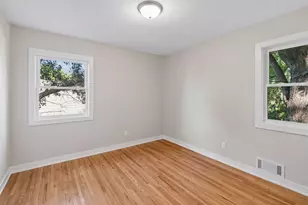 15001 Oakland Ave S, Burnsville, MN 55306 - Photo 12