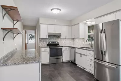 15001 Oakland Avenue S, Burnsville, MN 55306 - Photo 4