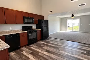 1206 W 9th St, New Richmond, WI 54017 - Photo 2