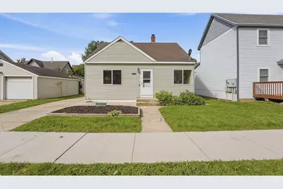 416 2nd Street SE, Willmar, MN 56201 - Photo 2