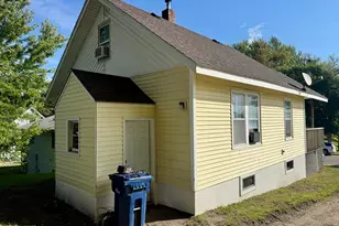 907 N Baird Ave, Fergus Falls, MN 56537 - Photo 8