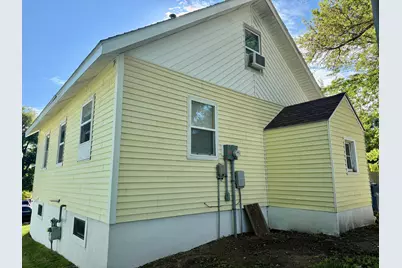 907 N Baird Avenue, Fergus Falls, MN 56537 - Photo 8