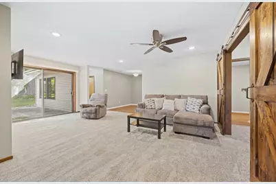 545 Graham Street SW, Hutchinson, MN 55350 - Photo 6