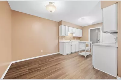 545 Graham Street SW, Hutchinson, MN 55350 - Photo 10