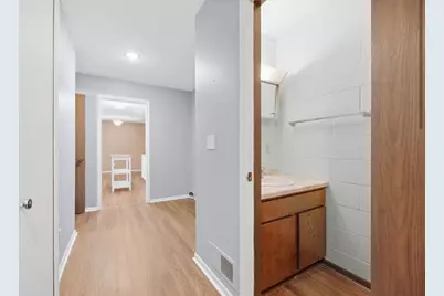 545 Graham Street SW, Hutchinson, MN 55350 - Photo 14