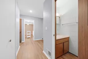 545 Graham St SW, Hutchinson, MN 55350 - Photo 14