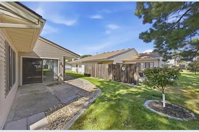 545 Graham Street SW, Hutchinson, MN 55350 - Photo 18