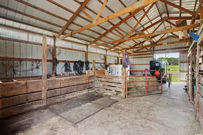 W2550 County Road R, Durand, WI 54736 - Photo 40