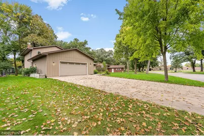 1003 Shady Oak Drive, North Mankato, MN 56003 - Photo 4