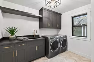641 Park St E, Wayzata, MN 55391 - Photo 96
