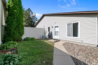 7390 Jensen Avenue S, Cottage Grove, MN 55016 - Photo 2