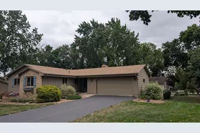8365 Heather Avenue, Eden Prairie, MN 55347 - Photo 2