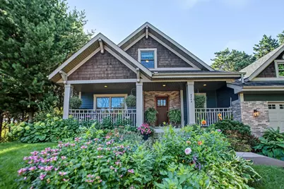 4844 Pinecroft Court N, Stillwater, MN 55082 - Photo 2