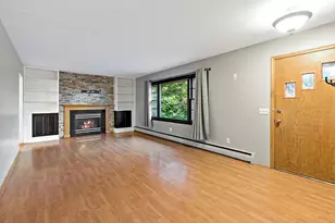 405 Creek Ln, Chaska, MN 55318 - Photo 6