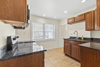 2005 19th Avenue NE, Minneapolis, MN 55418 - Photo 12