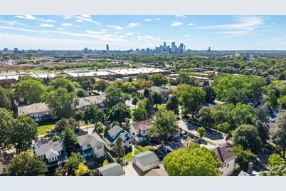 2005 19th Avenue NE, Minneapolis, MN 55418 - Photo 4