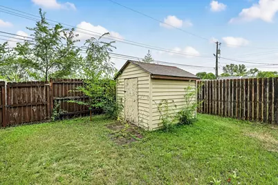 129 7th Avenue NE, Saint Cloud, MN 56304 - Photo 8