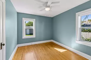 2111 E 36th St, Minneapolis, MN 55407 - Photo 8