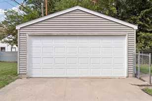 2111 E 36th St, Minneapolis, MN 55407 - Photo 26