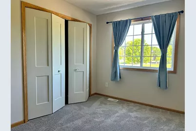 18092 69th Place N, Maple Grove, MN 55311 - Photo 16