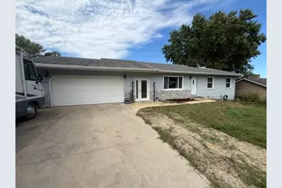 4501 22nd Avenue NE, Rochester, MN 55906 - Photo 2