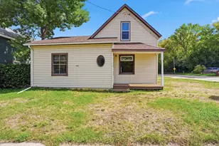 301 Main Ave N, Red Lake Falls, MN 56750 - Photo 1