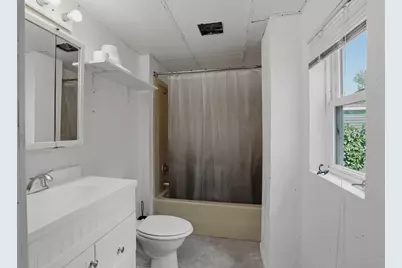 301 Main Avenue N, Red Lake Falls, MN 56750 - Photo 16