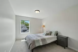 399 Tessier Ct, Vadnais Heights, MN 55127 - Photo 22