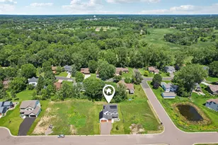 399 Tessier Ct, Vadnais Heights, MN 55127 - Photo 58