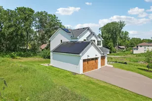 399 Tessier Ct, Vadnais Heights, MN 55127 - Photo 54