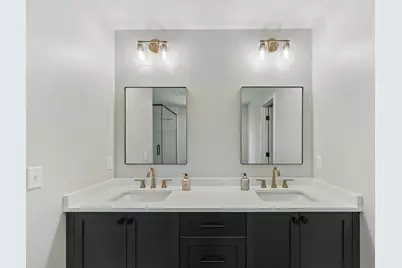 399 Tessier Court, Vadnais Heights, MN 55127 - Photo 20